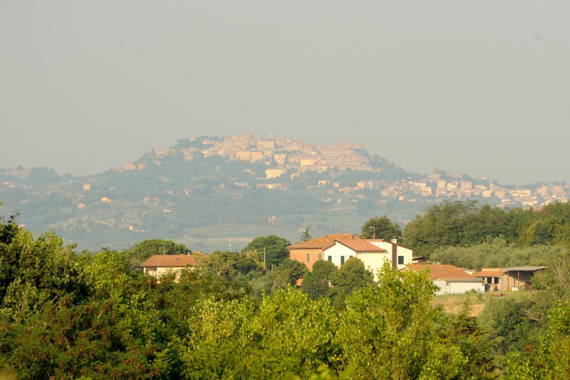 Вілла Agriturismo I Fuochi Valiano Екстер'єр фото